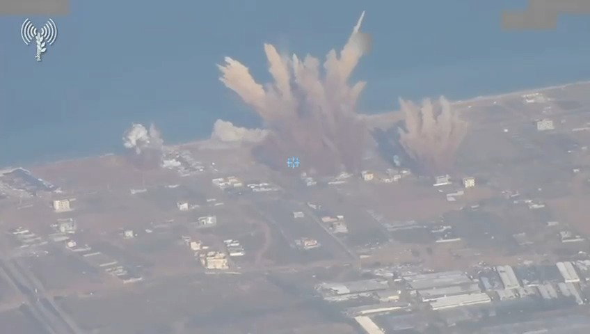החפירה סביב הפירים - וההשמדה