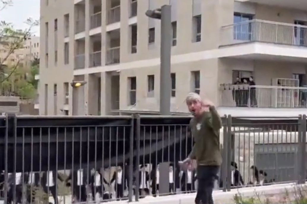 ישי גרין זרק כסף על חרדים; המלחמה שינתה את דעותיו