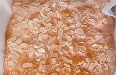 עוגת סולת קלה ועסיסית