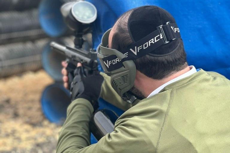 שומרים על ביתר | המתנדבים החרדים שמסיירים כדי להגן על התושבים