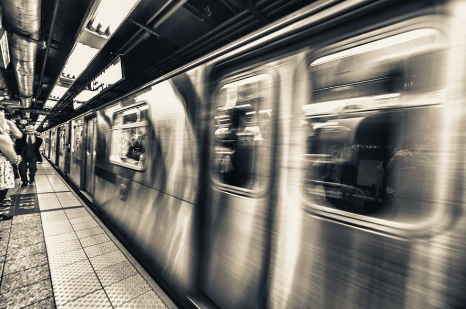 רוחניות בעולם של חומר / הרב יונתן זקס זצ"ל