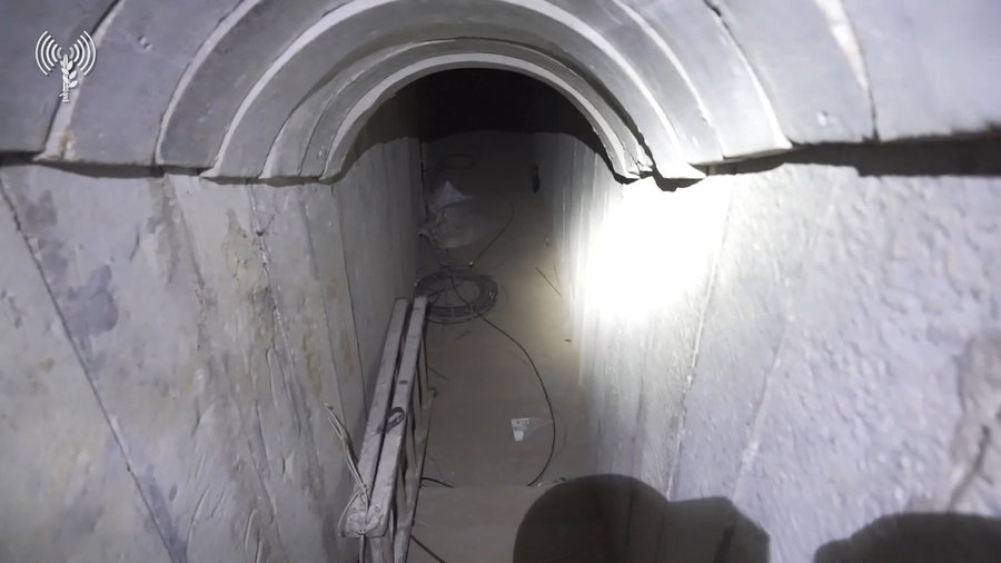 המנהרה בה הוחזקו השבויים