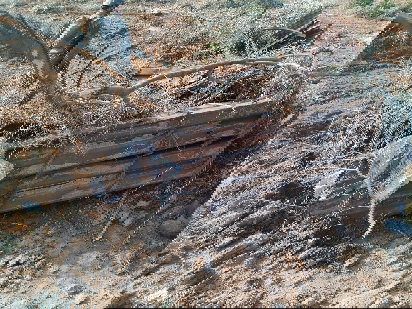 בתוך בית קברות, בית ספר ומסגד: 700 משגרי רקטות הושמדו 