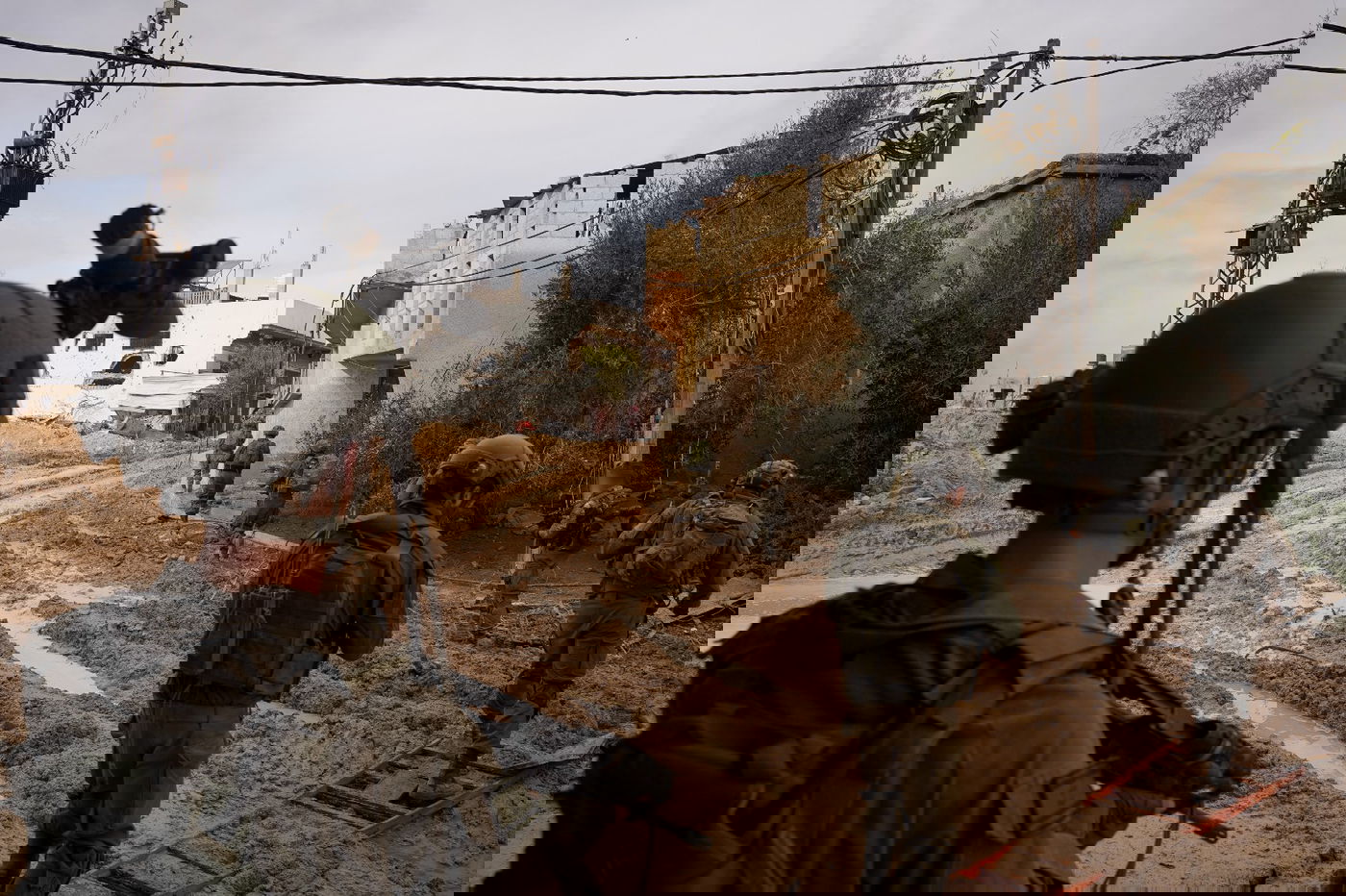 הרוגים מפגיעת טיל נ"ט בגליל, צה"ל תוקף יעדים רבים בלבנון | אות חיים מ-3 חטופים | ארה"ב תקפה בתימן • מתעדכן