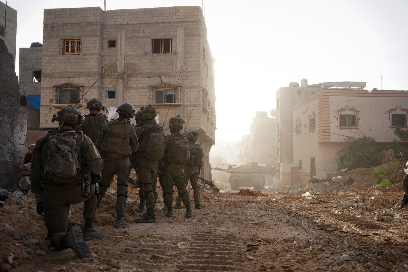 הרוגים מפגיעת טיל נ"ט בגליל, צה"ל תוקף יעדים רבים בלבנון | אות חיים מ-3 חטופים | ארה"ב תקפה בתימן • מתעדכן