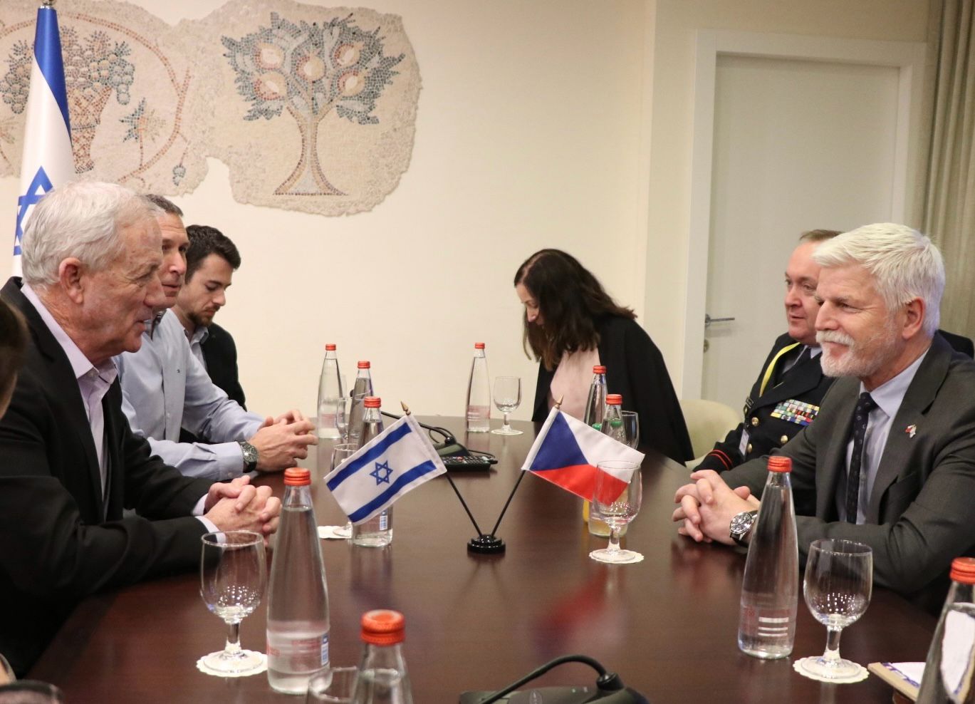 גנץ וכהנא עם פטר פאבל