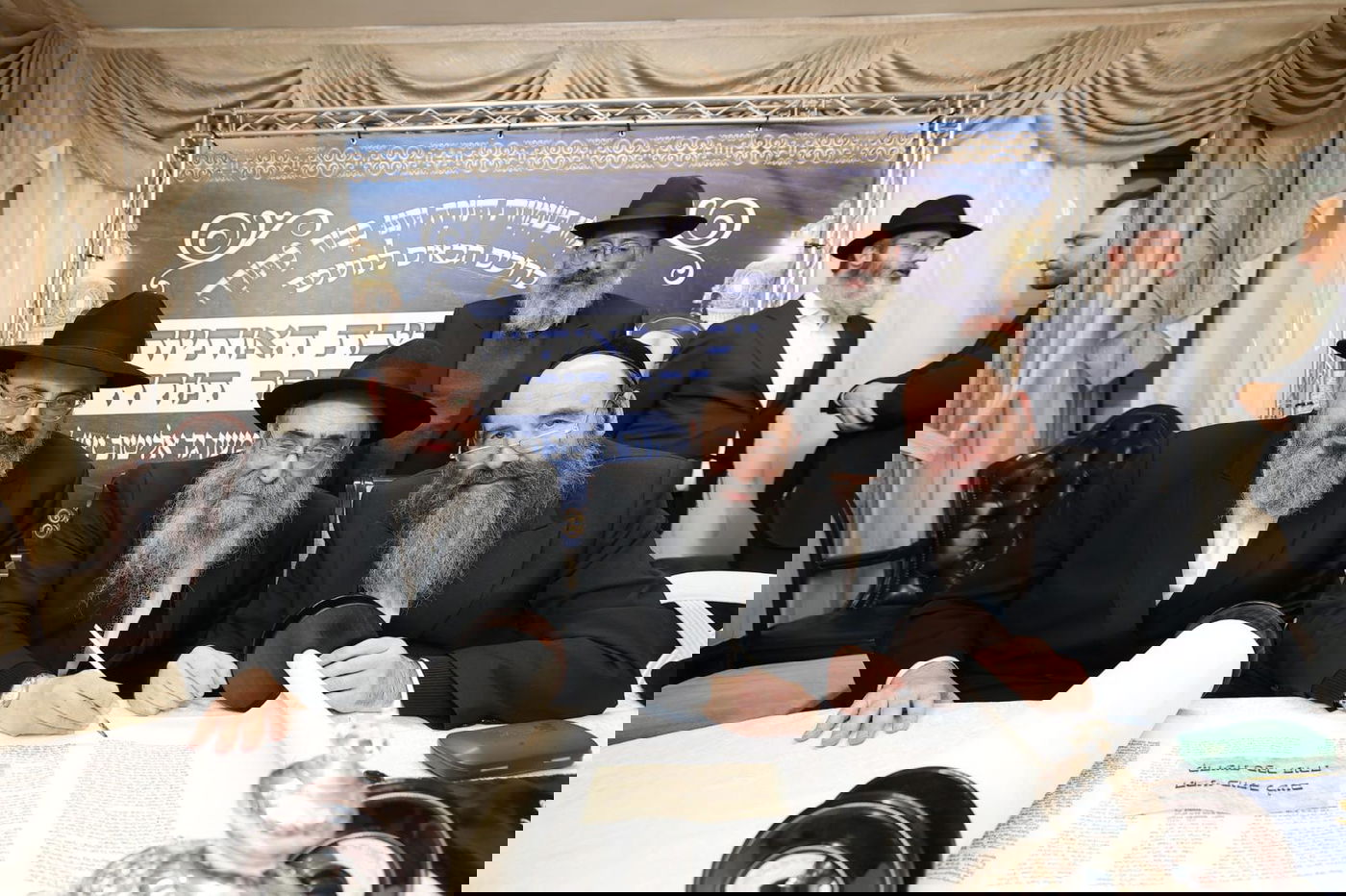 הגאון רבי מנחם מנדל גלוכובסקי מראשי בית הדין של רבני חב״ד בישראל