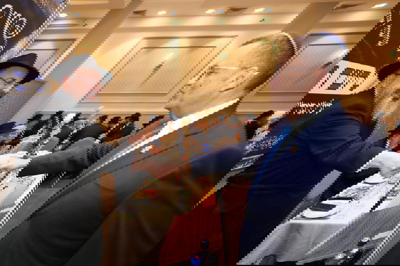 משה לאון ויוסי אליטוב