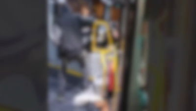 תיעוד דרמטי: תושב ירושלים השתלט על אוטובוס ציבורי