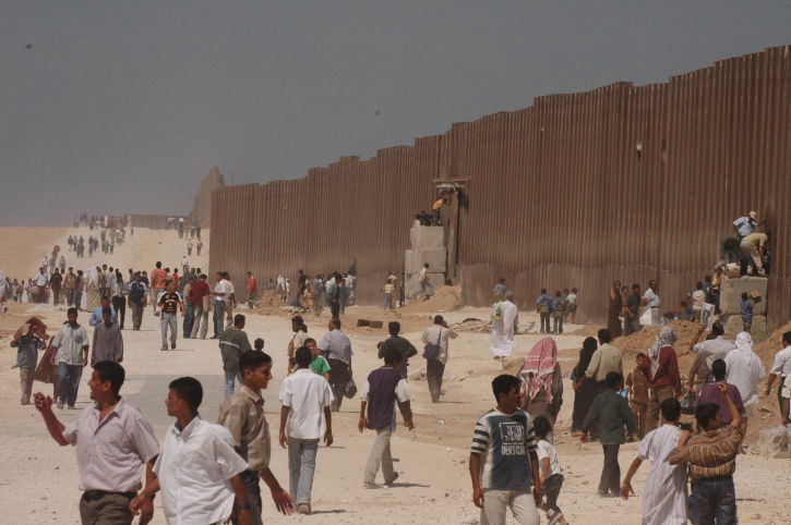 ציר פילדלפי החוצץ בין מצרים לעזה