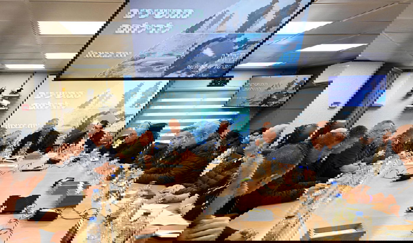 נתניהו נפגש עם ראשי רשויות מהעוטף: "נחושים לשקם" | צפו