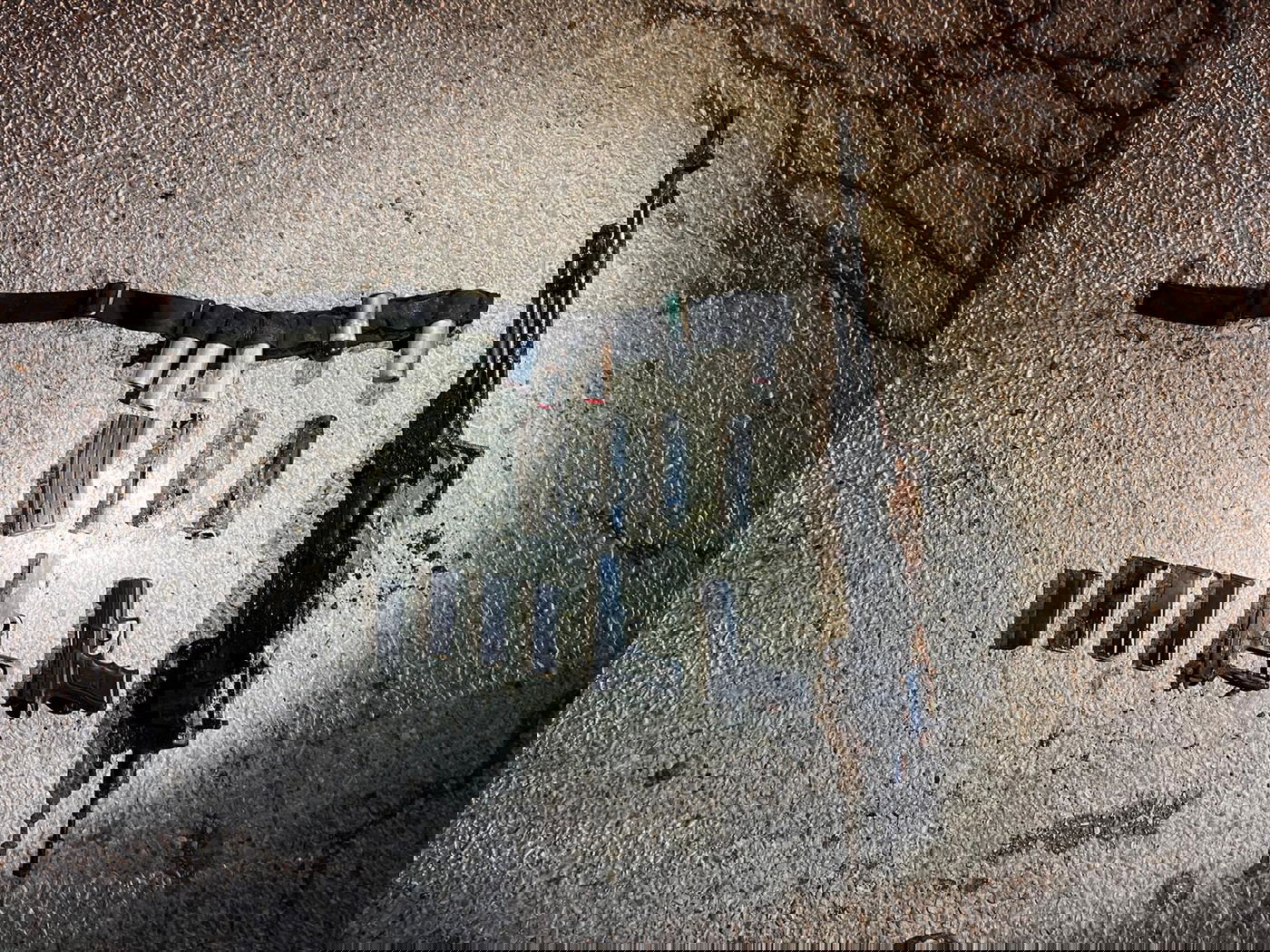 אמצעי הלחימה שאותרו ברכב החוליה