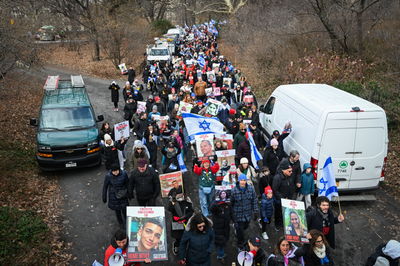 צעדה למען החטופים בניו יורק