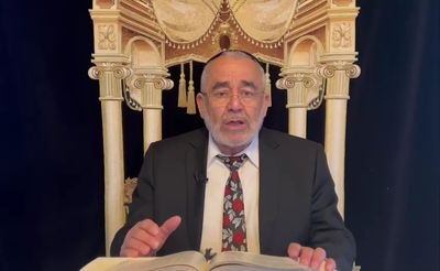 הרב שלמה זביחי בפרסית על 'בא' • צפו 