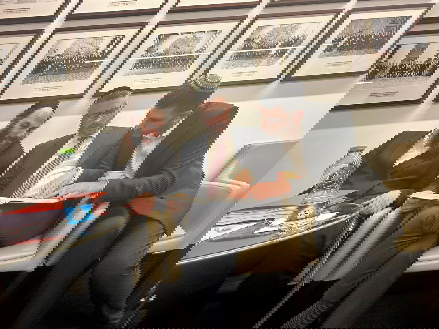 זופניק בכיכר • כל התמונות, הנייעס והחשיפות של השבוע