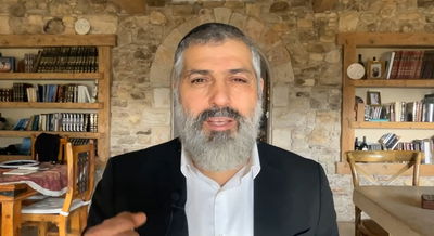 צבי יחזקאלי בפינה על פרשת בא • צפו