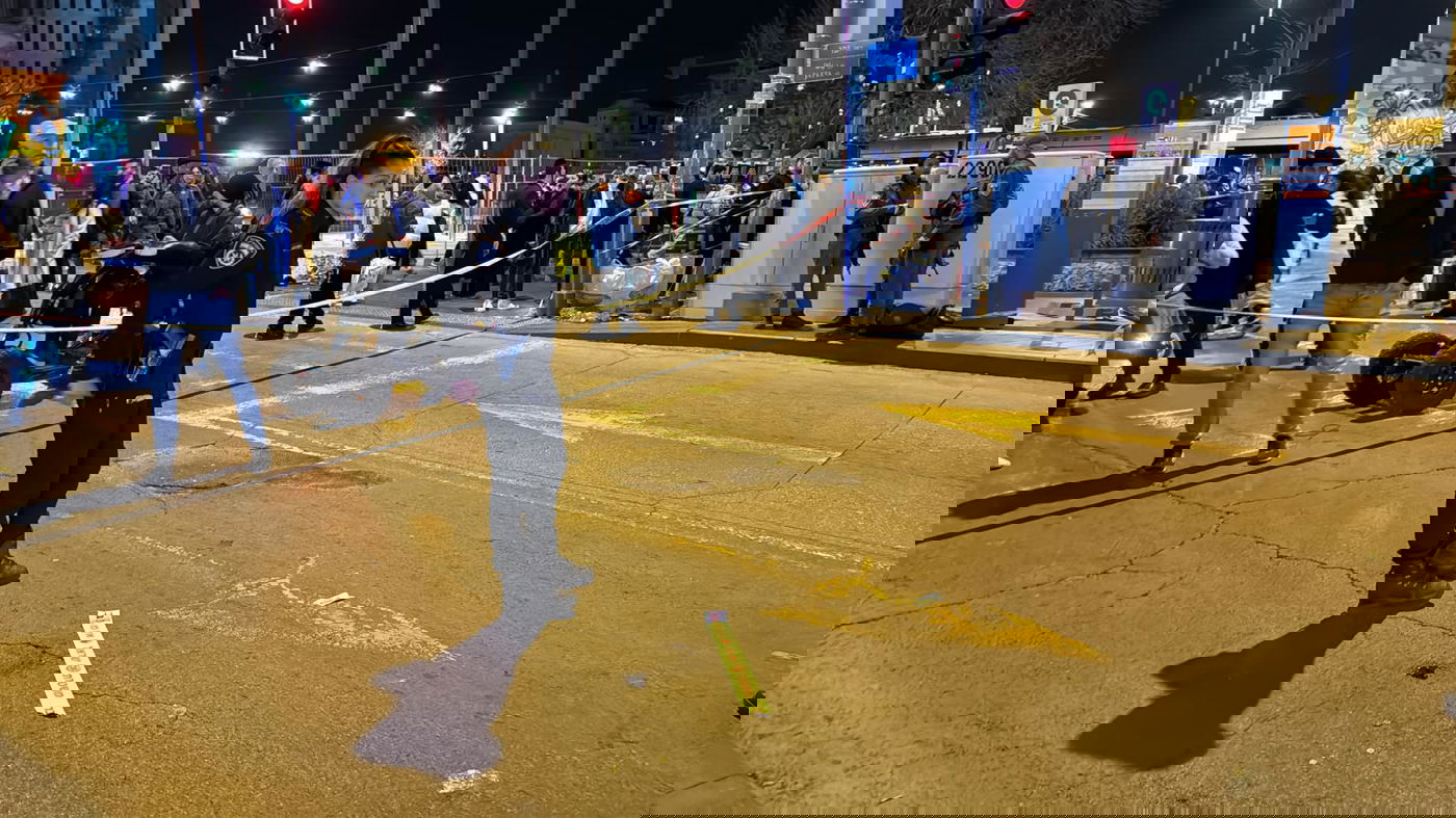 הזירה ליד התחנה המרכזית, הערב