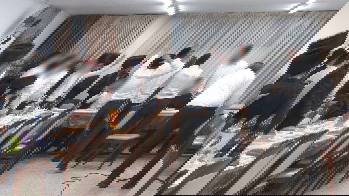 'הפלג' האשדודי הפגין בסערה על הרב ההונגרי השנוי במחלוקת