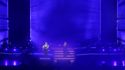 צפו בתיעוד: שלום ברנהולץ וההולגרמה - 'שמעה תפילתי'