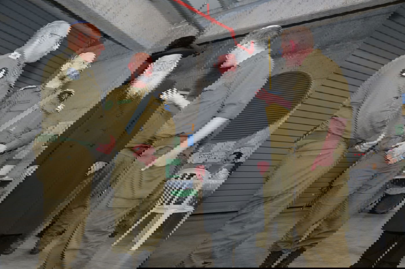 הרב גרוסמן בביקור במחנה שורה: "עם ישראל חייב לכם הכרת הטוב"