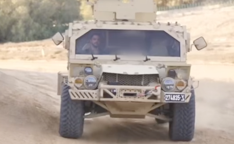 הגה באמצע הרכב? הכירו את "בארי" - הג'יפ הצה"לי החדש | צפו