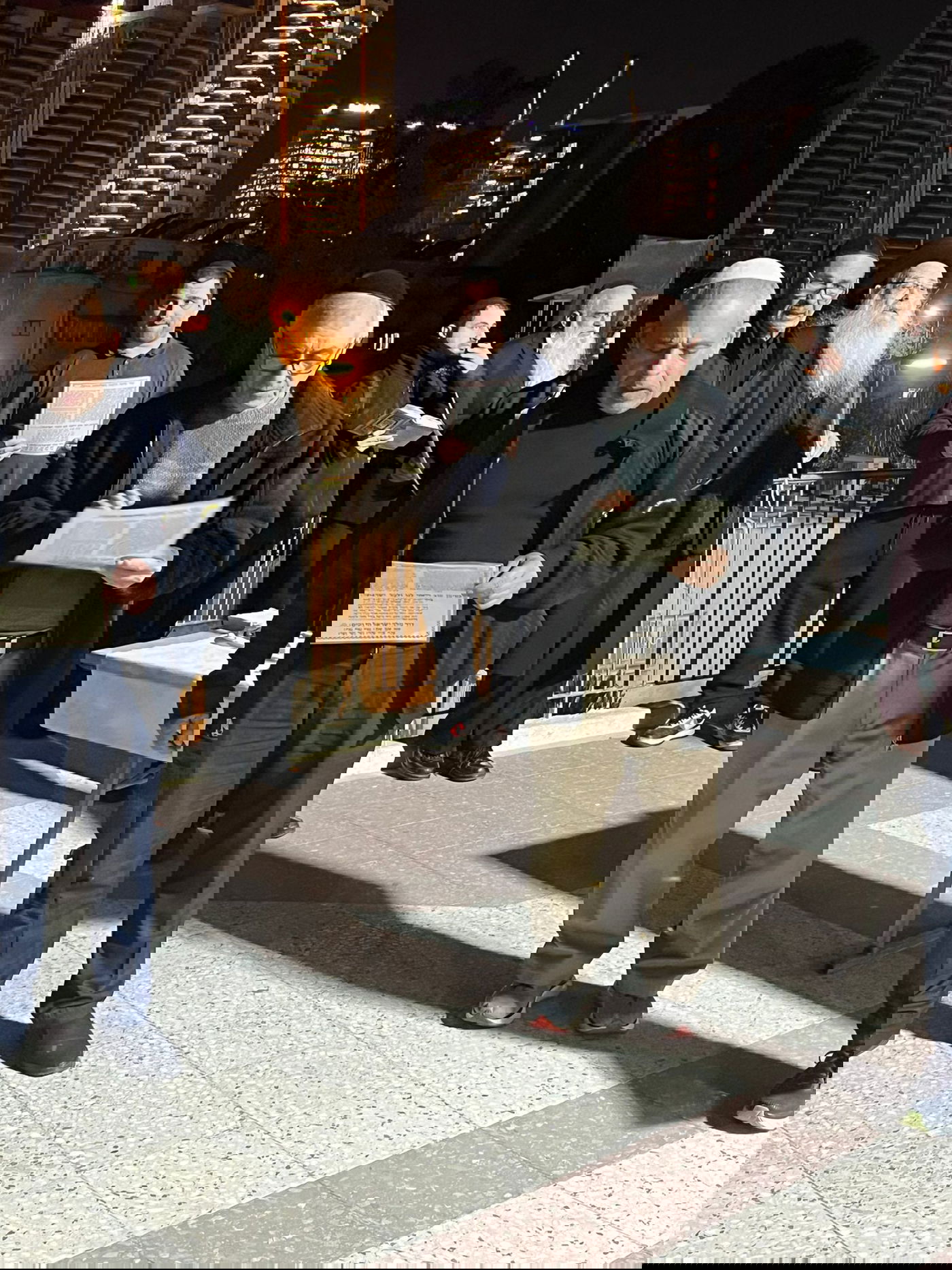 זופניק בכיכר • כל התמונות, הנייעס והחשיפות של השבוע