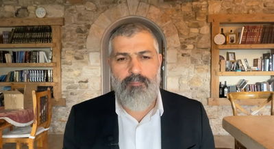 צבי יחזקאלי בפינה על פרשת בשלח • צפו