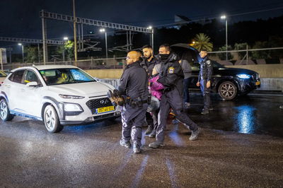 נעצרו 2 מפגינים שחסמו את איילון דרום | מתרחבת פעילות צה"ל בחאן יונס | כל העדכונים