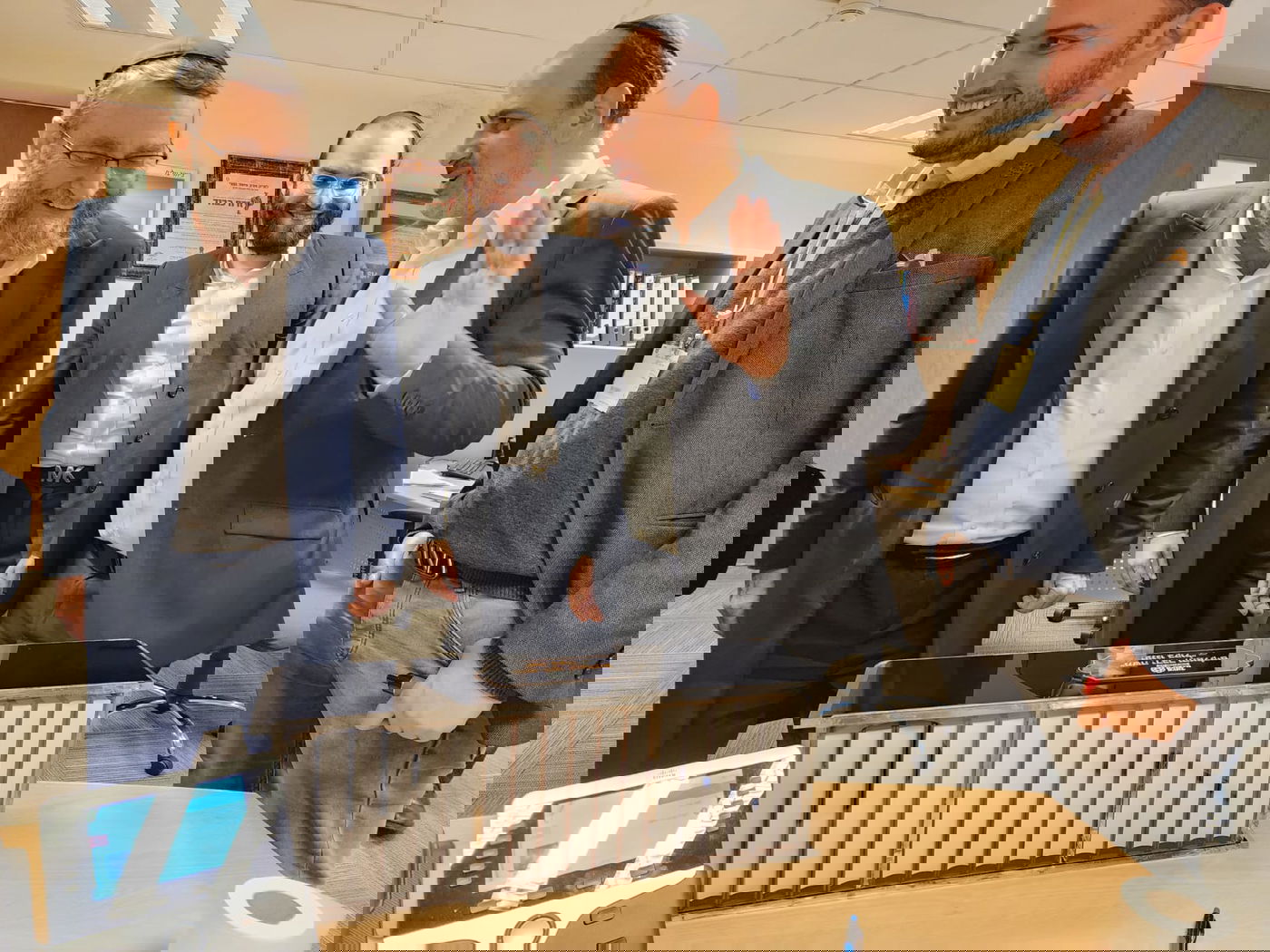 זופניק בכיכר • כל התמונות, הנייעס והחשיפות של השבוע