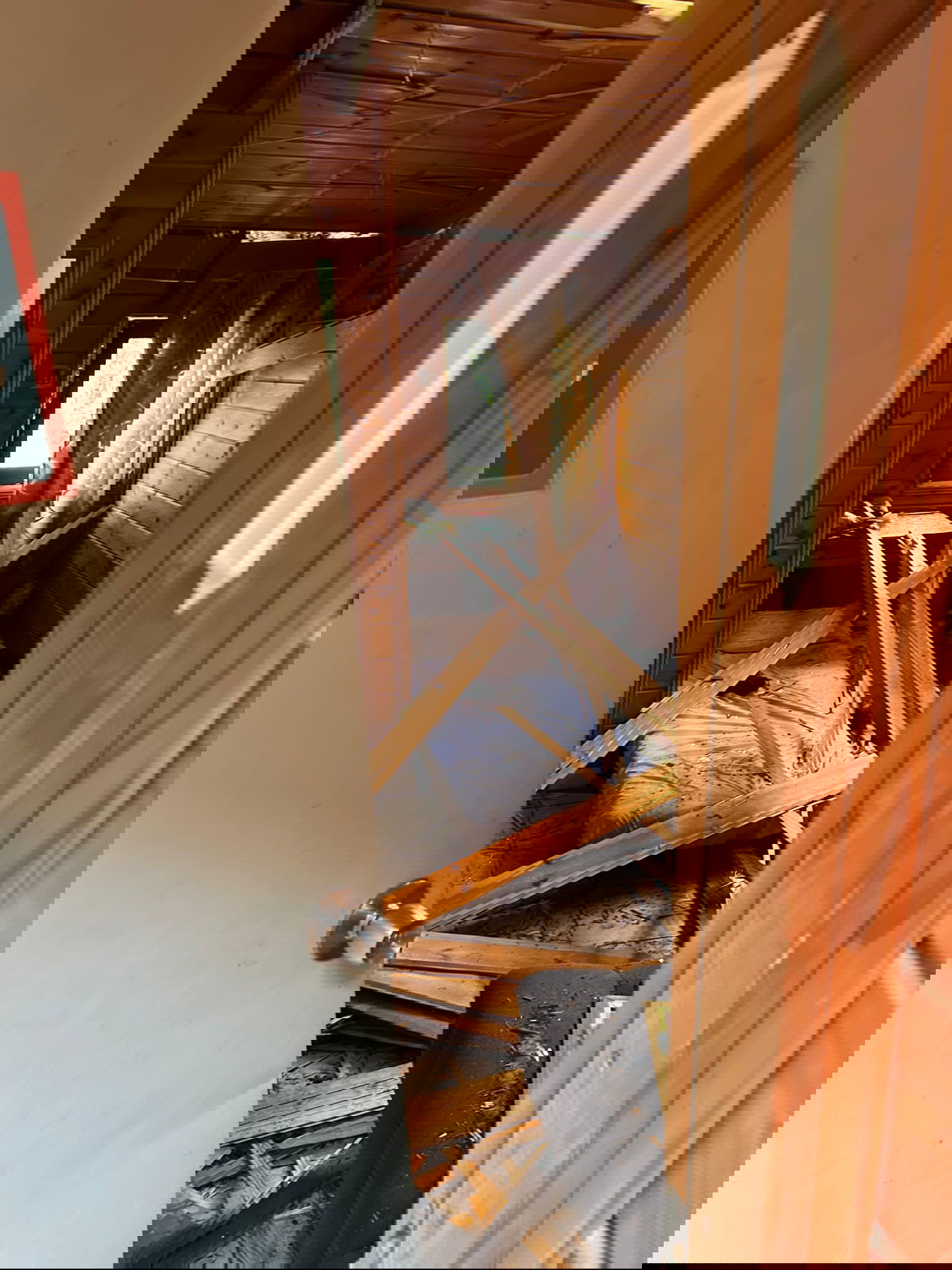 ההרס בבית שספג את הפגיעה הישירה