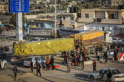 משאיות הסיוע נכנסות לעזה