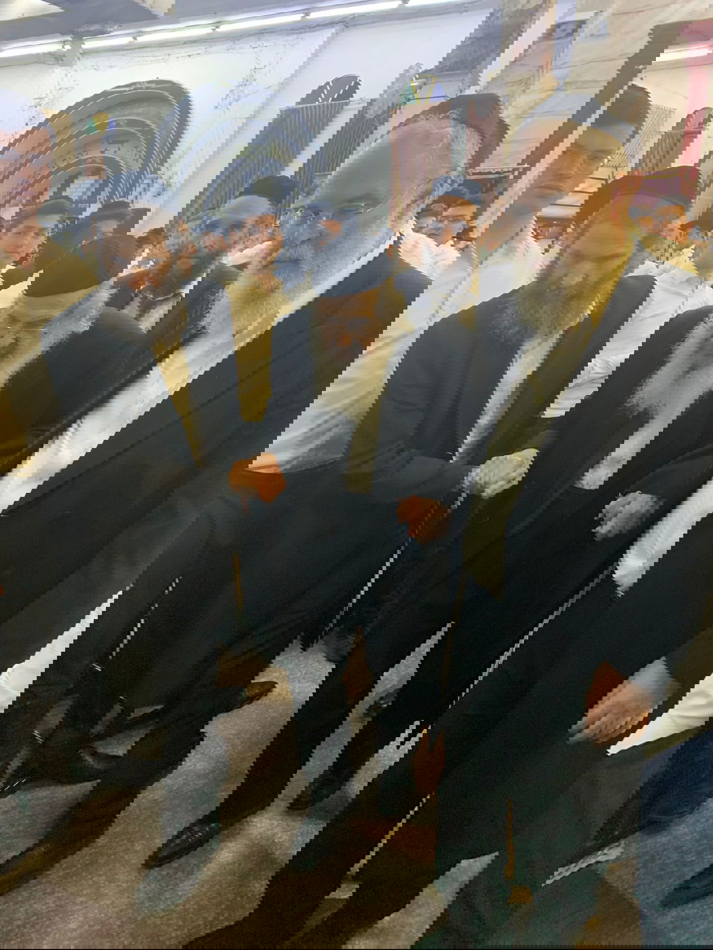 הגיע למסור שיעור למרות מצבו הרפואי