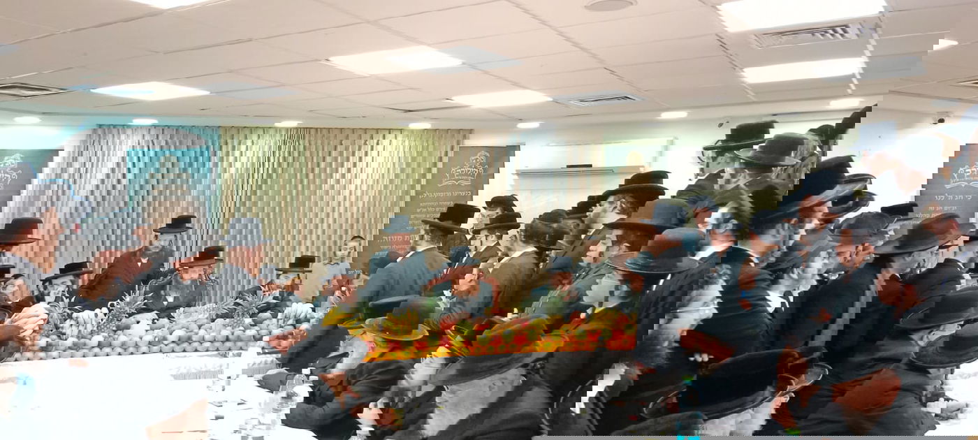 טיש ט"U בשבט בקאליב