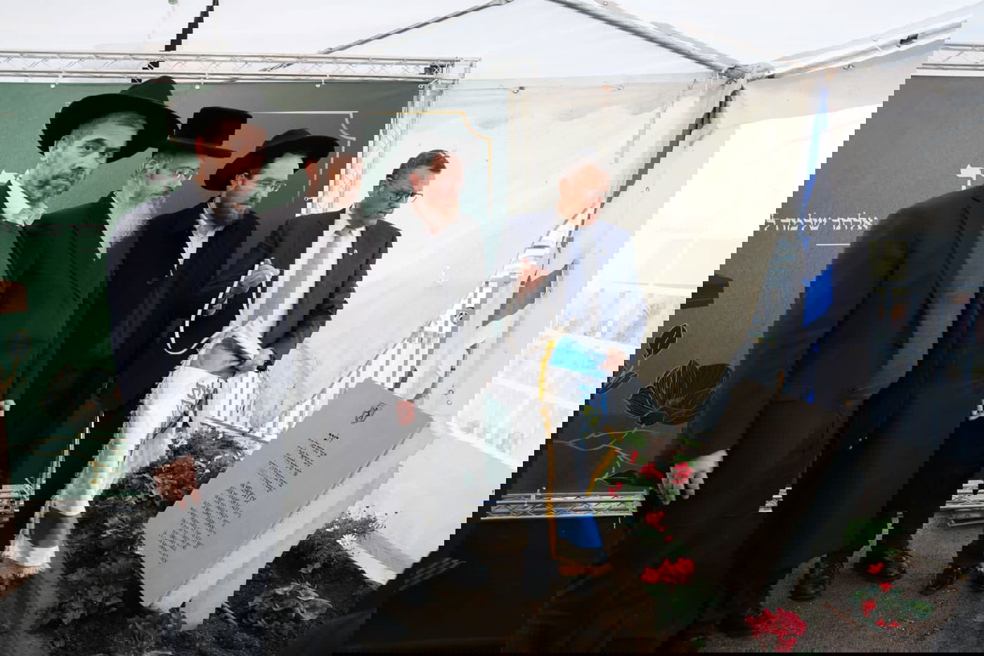 הטקס שנערך היום עם המשפחות וראש העיר