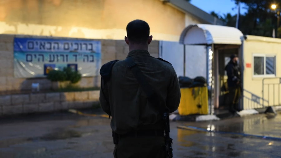 מפקד צוות בקורס חובלים, סרן ע' שחיסל את המחבל 