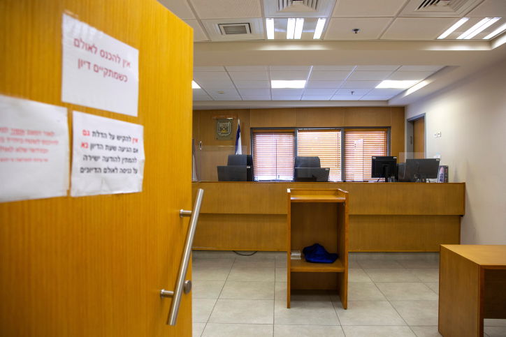 הופיע לאחר הפטירה ודרש לפתוח את הקבר כדי לזכות בירושה; מה פסקו הדיינים?