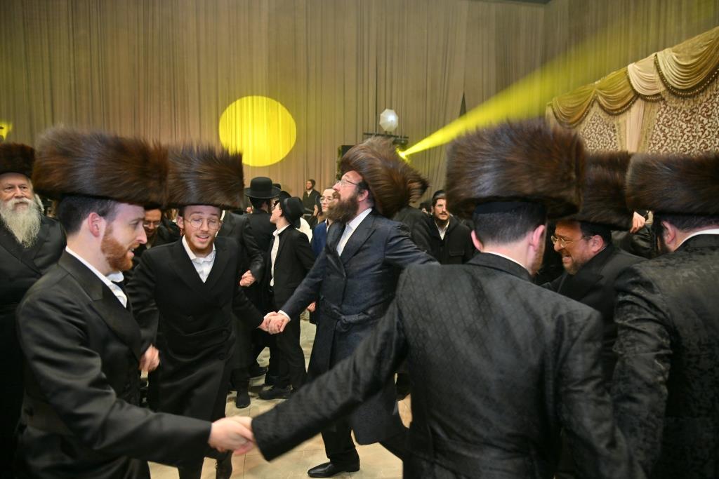 שמחת נישואי בת המשפיע הגה"צ רבי פנחס דוד בונקר