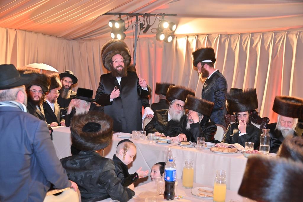 שמחת נישואי בת המשפיע הגה"צ רבי פנחס דוד בונקר