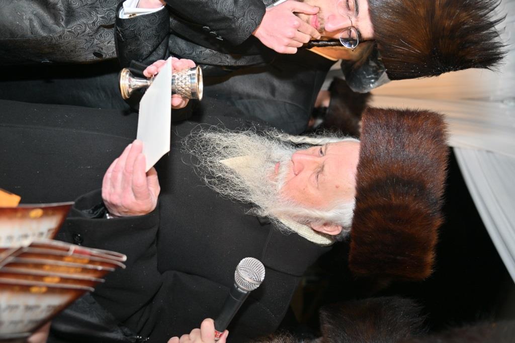 שמחת נישואי בת המשפיע הגה"צ רבי פנחס דוד בונקר