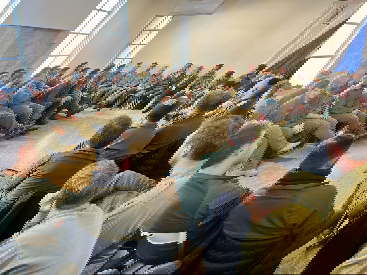 מגדל אייפל עם צריח של מסגד מוסלמי: ה"ציור" שנמצא בשג'אעיה