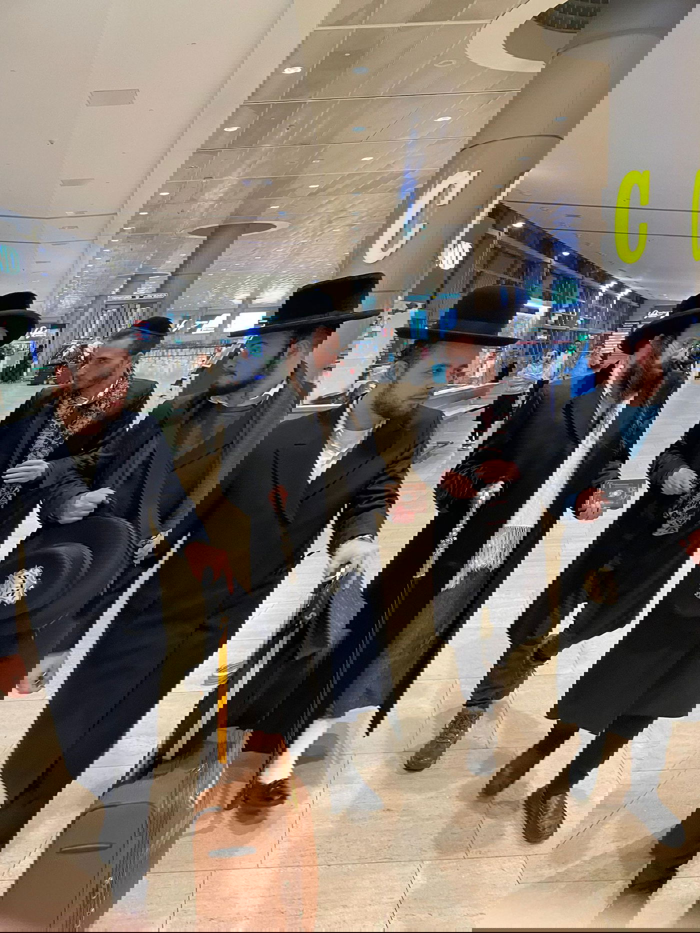 מסע האדמו"ר ממעז'יבוז' לארה"ב