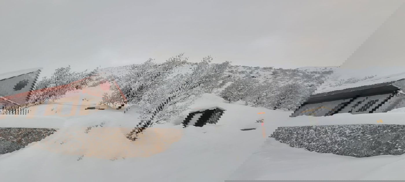 בחרמון - שלג לבן ובוהק | שיאים עונתיים בכנרת ובירדן • תיעוד מהחרמון