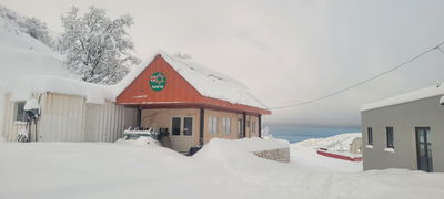 בחרמון - שלג לבן ובוהק | שיאים עונתיים בכנרת ובירדן • תיעוד מהחרמון