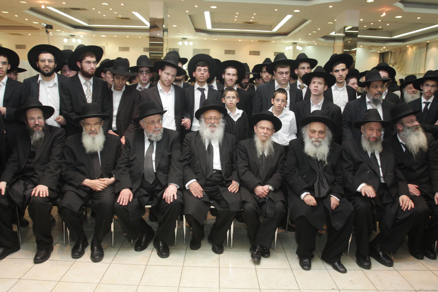 מראות חייו של הגר"ב ויסבקר זצ"ל