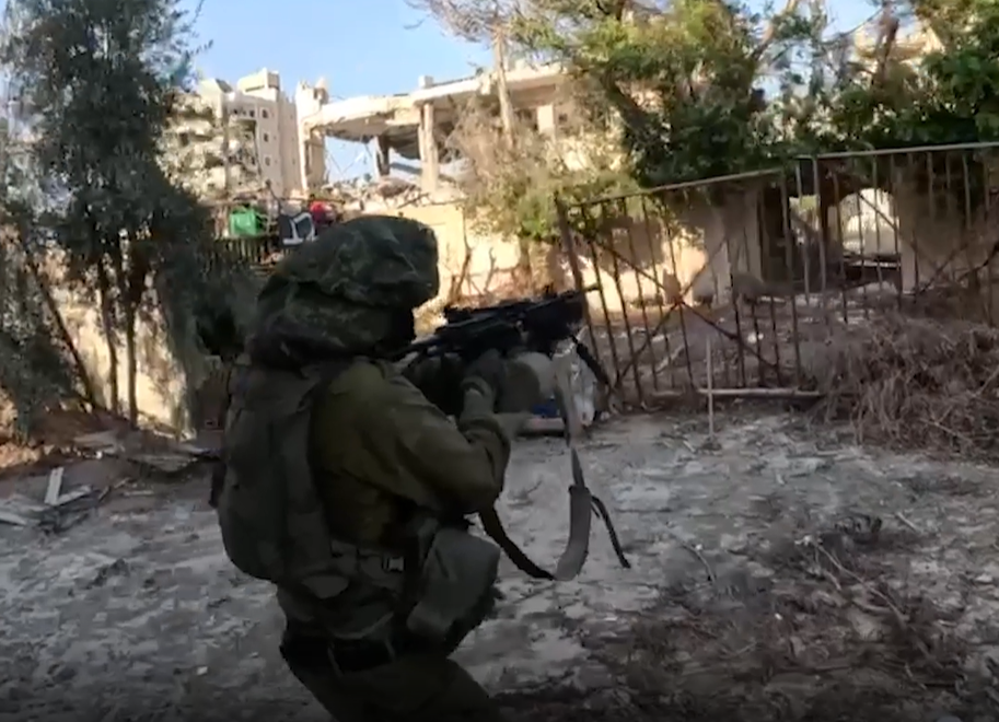 תיעוד בתמונות על פעילות הלוחמים