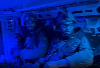 תיעוד מיוחד: הלוחמים בקבלת שבת במרכז רצועת עזה • צפו