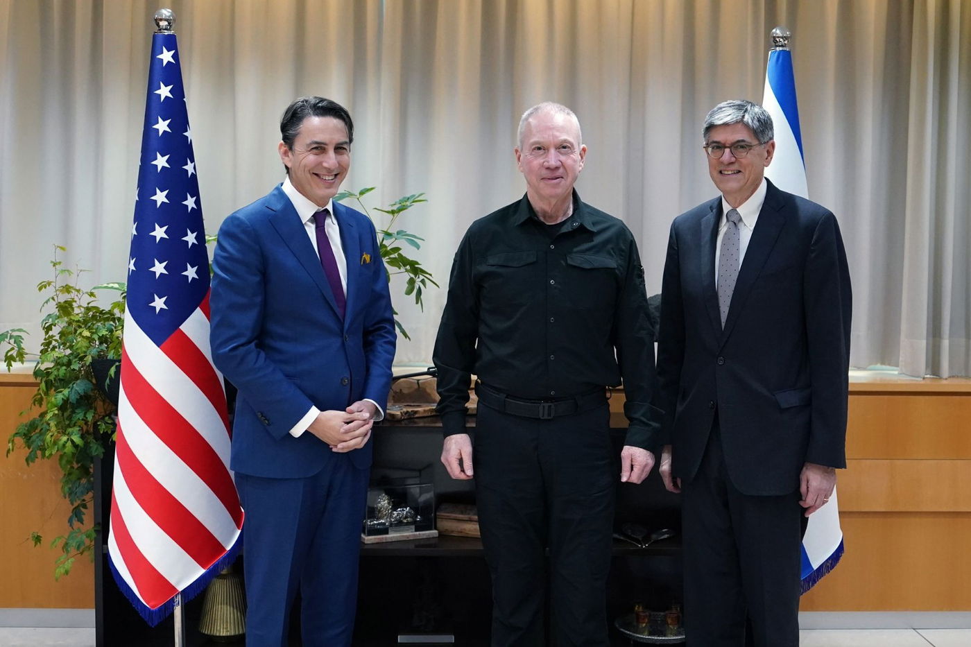 גלנט והוכשטיין