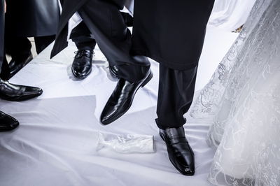 שבירת כוס במזל טוב!