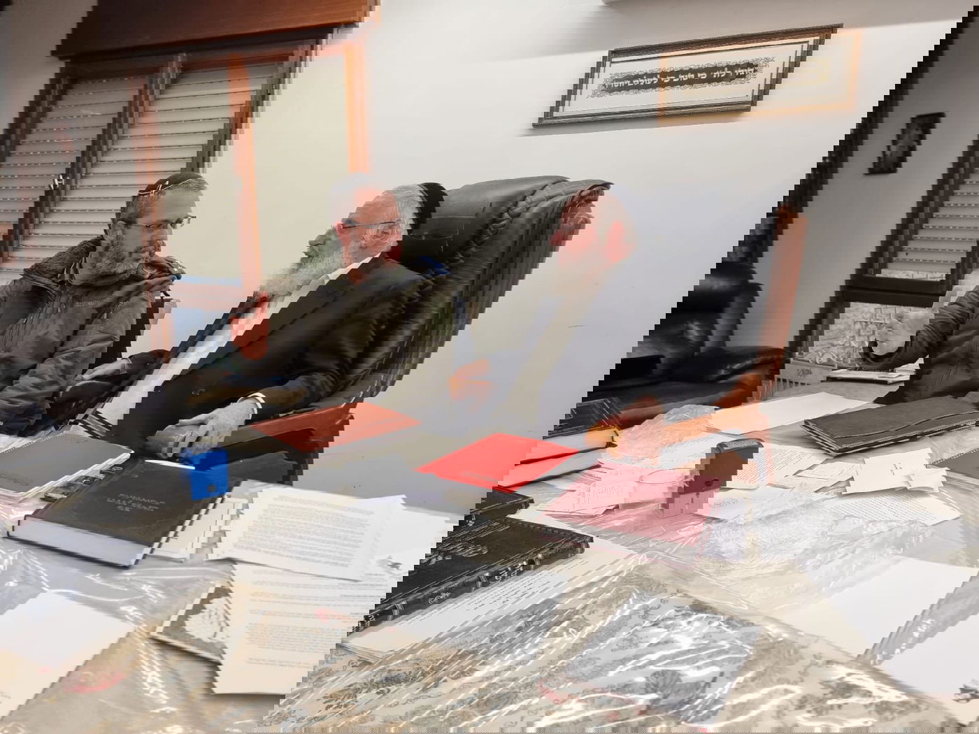 הרב נריה רוזנטל אצל הגר"א וייס