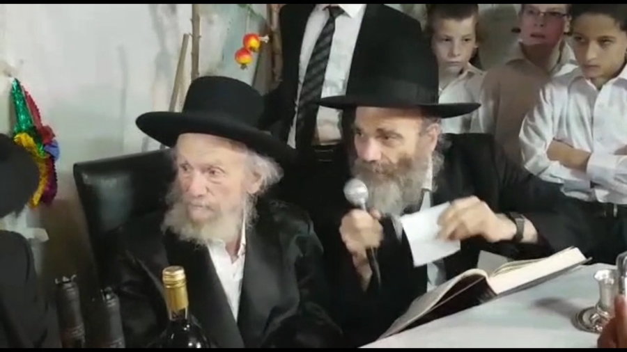 הגאון הצדיק רבי יעקב אדלשטיין זצוק"ל בחג הסוכות האחרון לחייו